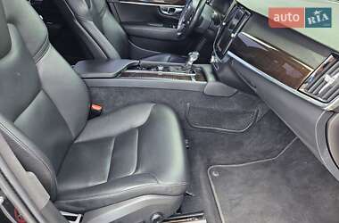 Седан Volvo S90 2017 в 