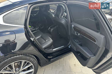 Седан Volvo S90 2018 в 