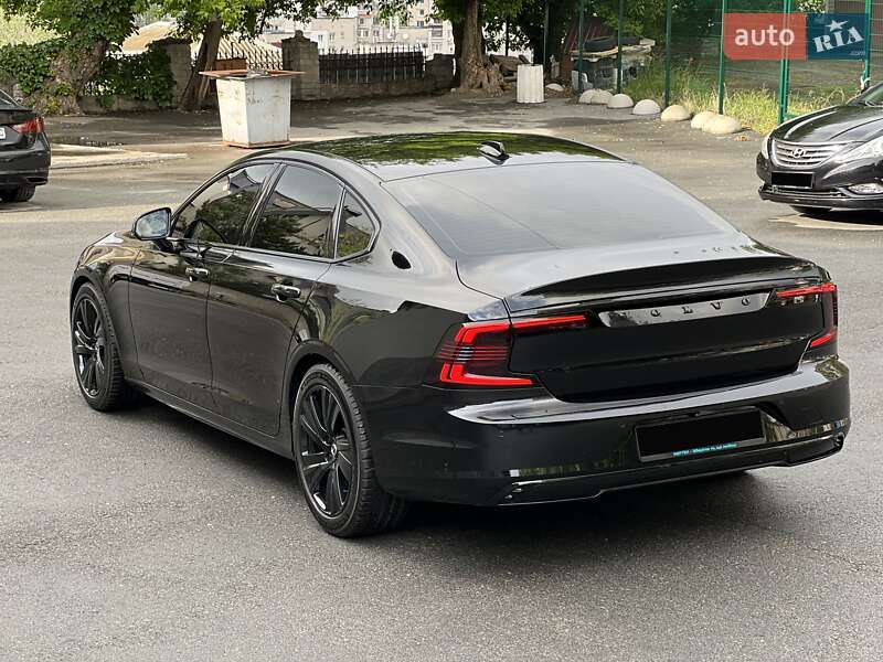 Седан Volvo S90 2020 в Дніпрі
