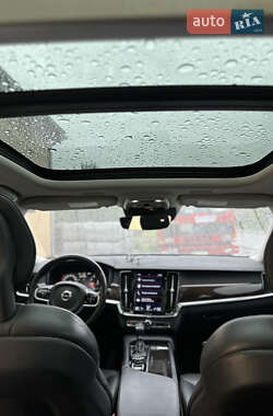 Седан Volvo S90 2017 в 