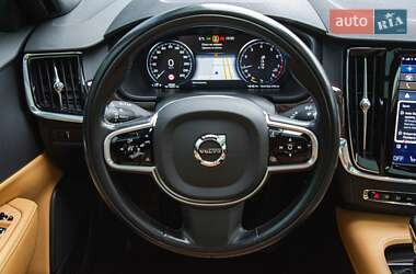 Седан Volvo S90 2017 в 