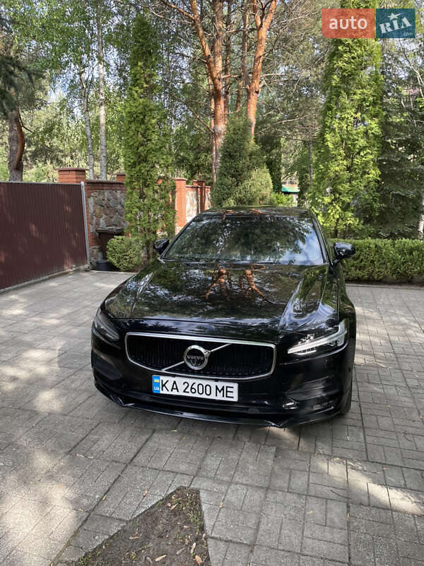 Седан Volvo S90 2017 в 