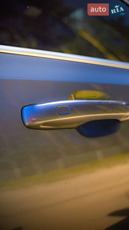 Седан Volvo S90 2017 в Львове