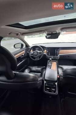 Седан Volvo S90 2016 в 
