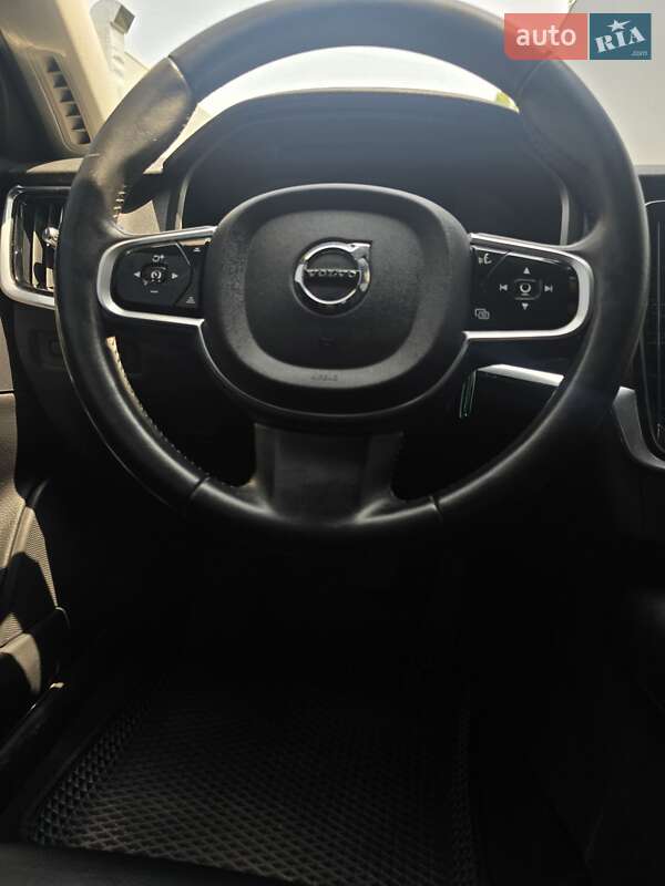 Седан Volvo S90 2016 в Полтаве фото 25 Седан Volvo S90 2016 в Полтаве