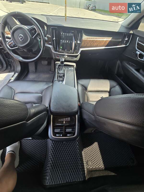Седан Volvo S90 2016 в Полтаве фото 30 Седан Volvo S90 2016 в Полтаве