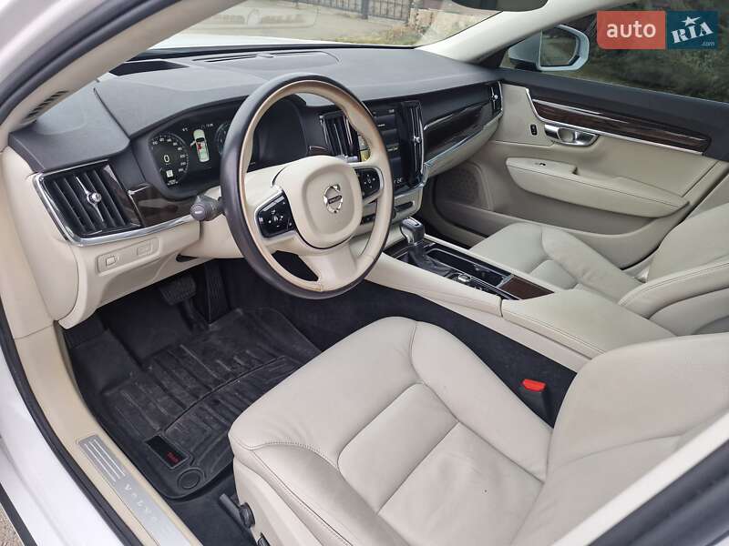 Седан Volvo S90 2017 в Киеве фото 15 Седан Volvo S90 2017 в Киеве