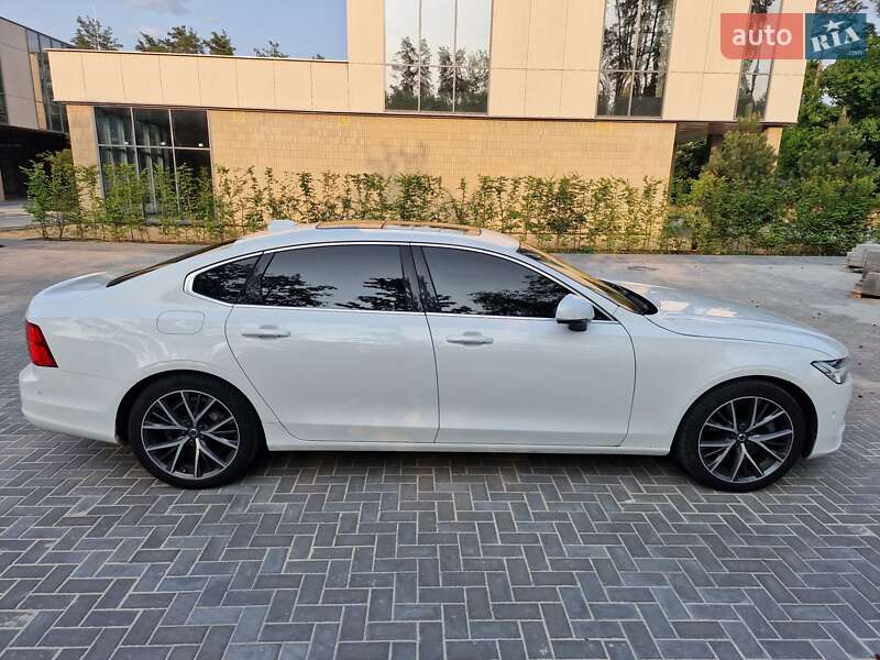 Седан Volvo S90 2017 в Киеве фото 6 Седан Volvo S90 2017 в Киеве
