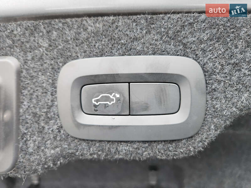 Седан Volvo S90 2017 в Киеве