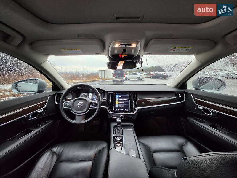 Седан Volvo S90 2017 в Киеве