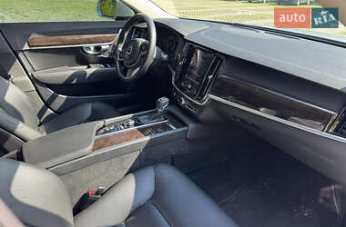 Седан Volvo S90 2017 в 