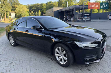 Седан Volvo S90 2018 в Дрогобичі