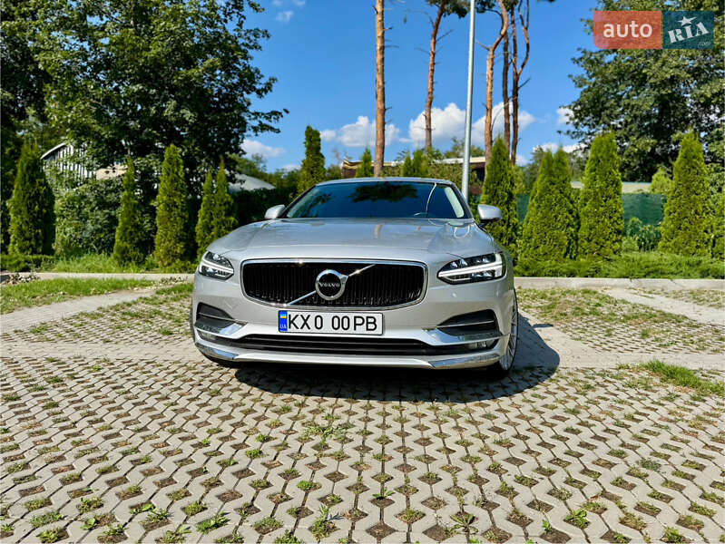 Volvo S90 2017