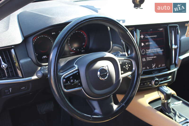 Седан Volvo S90 2016 в Хмельницком фото 26 Седан Volvo S90 2016 в Хмельницком