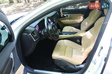 Седан Volvo S90 2016 в 