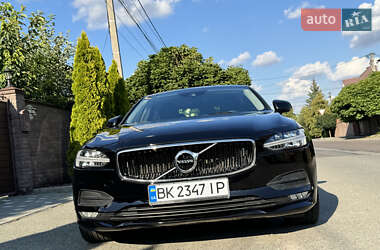Седан Volvo S90 2018 в Киеве