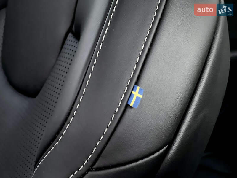 Седан Volvo S90 2024 в Киеве фото 40 Седан Volvo S90 2024 в Киеве
