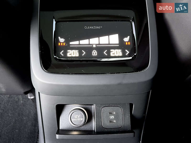 Седан Volvo S90 2024 в Киеве фото 45 Седан Volvo S90 2024 в Киеве