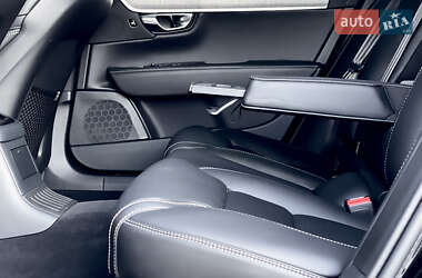 Седан Volvo S90 2024 в 