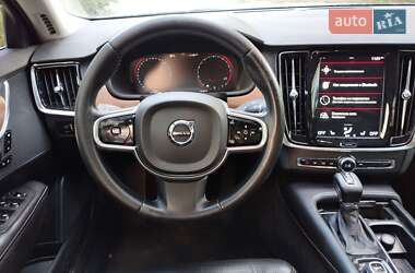 Седан Volvo S90 2016 в 