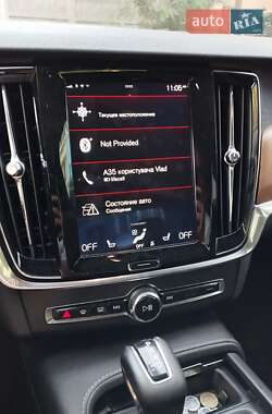 Седан Volvo S90 2016 в 