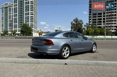Седан Volvo S90 2017 в 