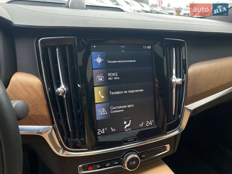 Седан Volvo S90 2019 в Львове