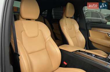 Седан Volvo S90 2019 в 