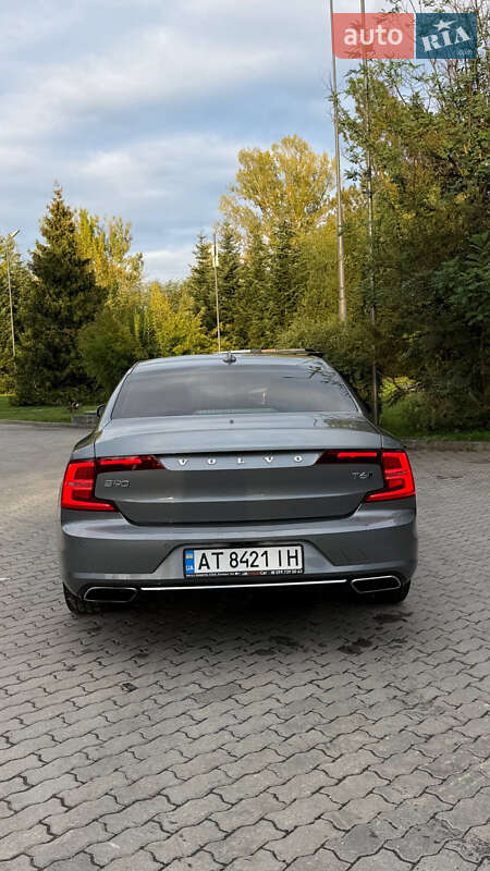 Седан Volvo S90 2017 в Ивано-Франковске