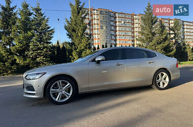 Volvo S90 2017