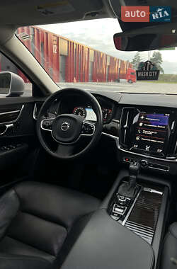 Седан Volvo S90 2018 в 