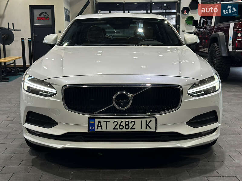 Седан Volvo S90 2017 в Коломые