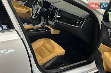Седан Volvo S90 2017 в 