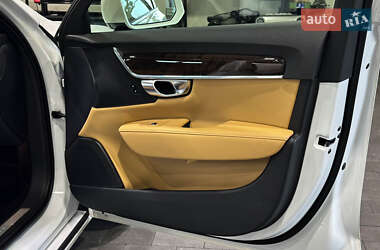 Седан Volvo S90 2017 в 