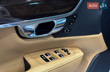 Седан Volvo S90 2017 в 