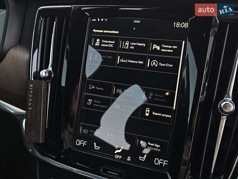 Седан Volvo S90 2017 в Ивано-Франковске