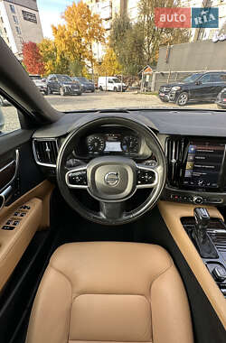 Седан Volvo S90 2017 в 