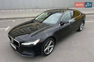 Седан Volvo S90 2017 в 
