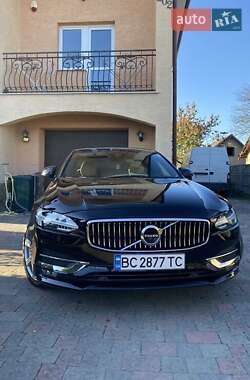Седан Volvo S90 2018 в Львове