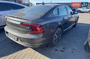 Седан Volvo S90 2020 в 