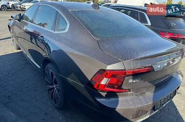 Седан Volvo S90 2020 в 