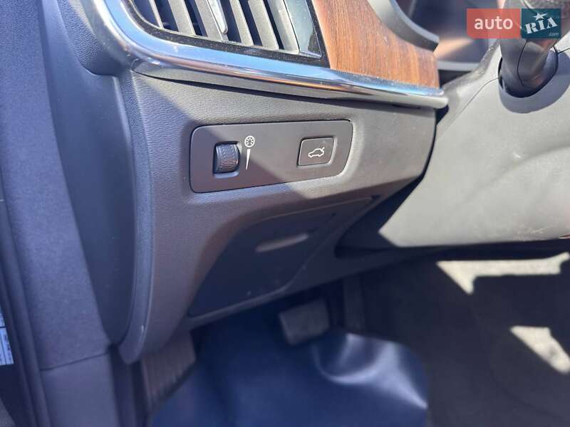 Седан Volvo S90 2020 в Львове фото 13 Седан Volvo S90 2020 в Львове