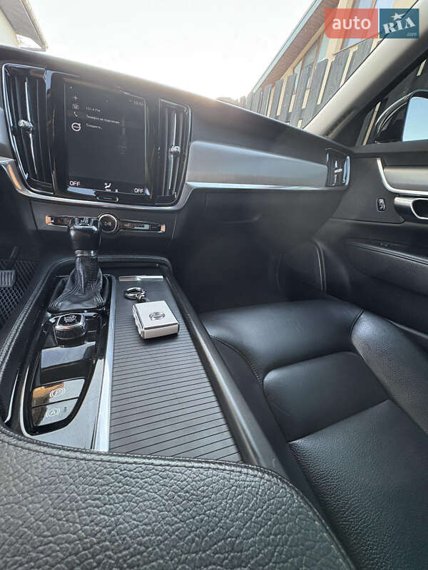 Седан Volvo S90 2018 в Дрогобыче фото 21 Седан Volvo S90 2018 в Дрогобыче