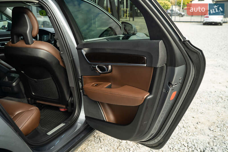 Седан Volvo S90 2017 в Черновцах фото 48 Седан Volvo S90 2017 в Черновцах