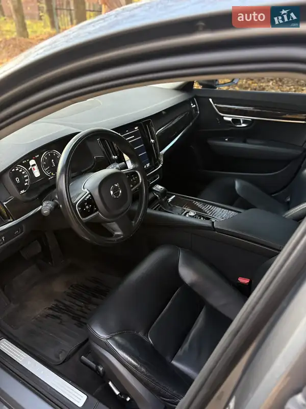 Volvo S90 2017 VIN LVY992MKXJP035828 фото оголошення 9 з 67