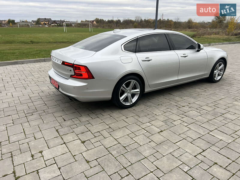 Седан Volvo S90 2017 в Здолбуніві