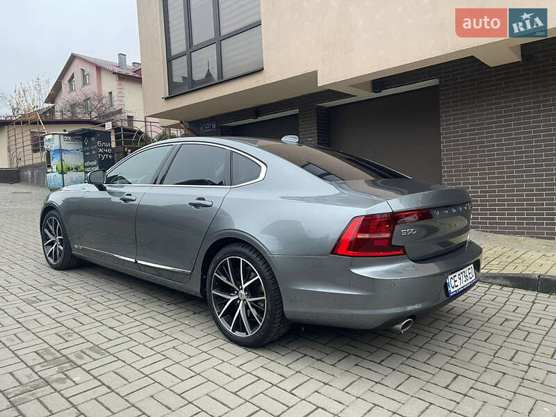 Седан Volvo S90 2017 в Чернівцях