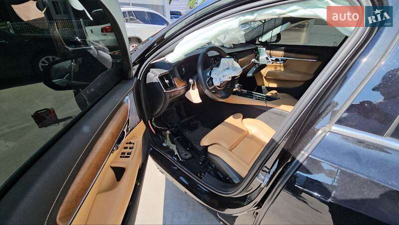Седан Volvo S90 2019 в Львове фото 31 Седан Volvo S90 2019 в Львове
