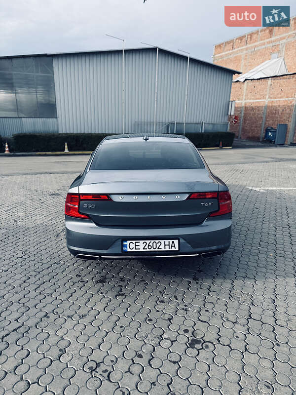 Седан Volvo S90 2016 в Черновцах
