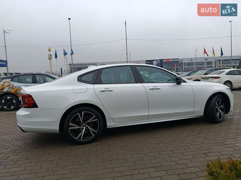 Седан Volvo S90 2021 в Києві фото 12 Седан Volvo S90 2021 в Києві